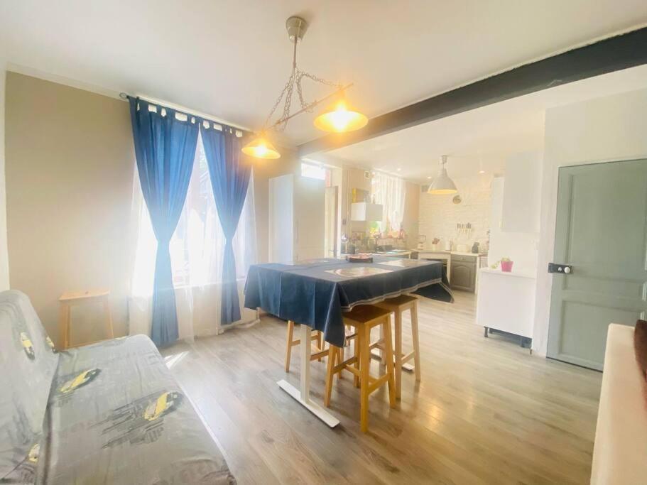 Cocon Familial Apartment Лаон Екстериор снимка